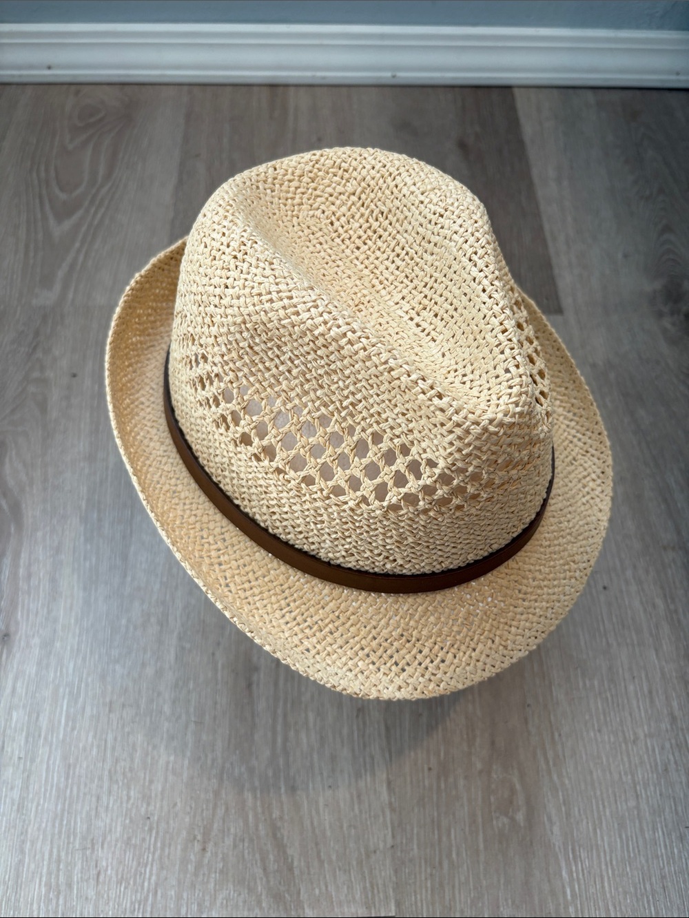 Versona fedora